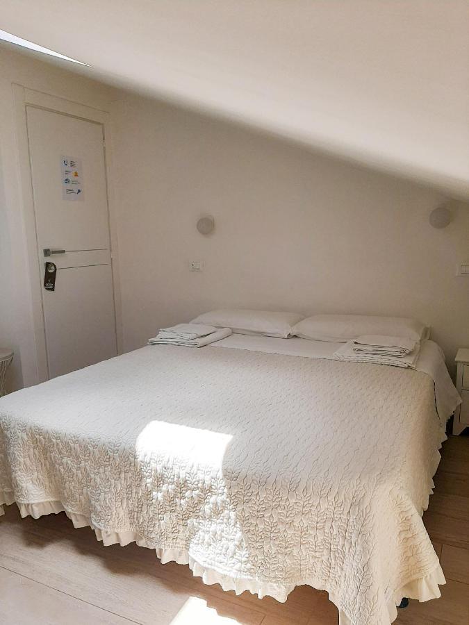 Bed and Breakfast Mare Di Stelle Сіроло Екстер'єр фото